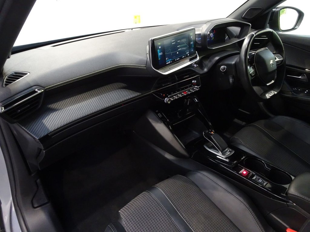 Used Peugeot 2008 2021 for sale - 76509697: Photo 10