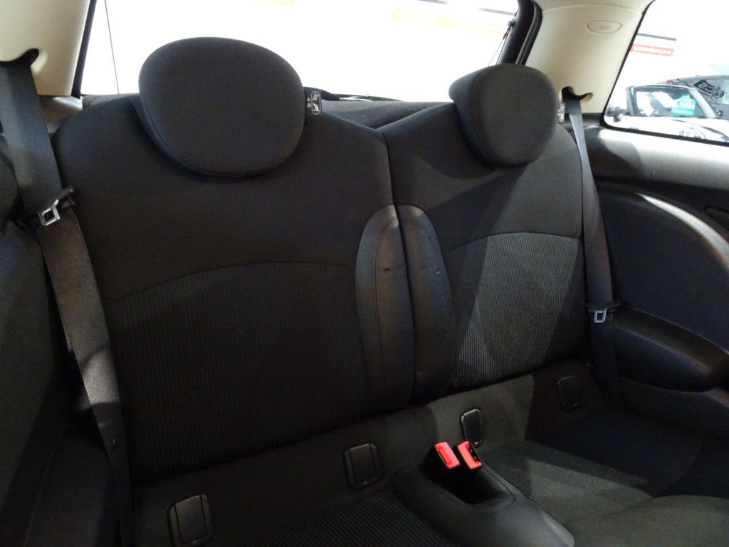 Used MINI Hatch 2011 for sale - 76868151: Photo 10