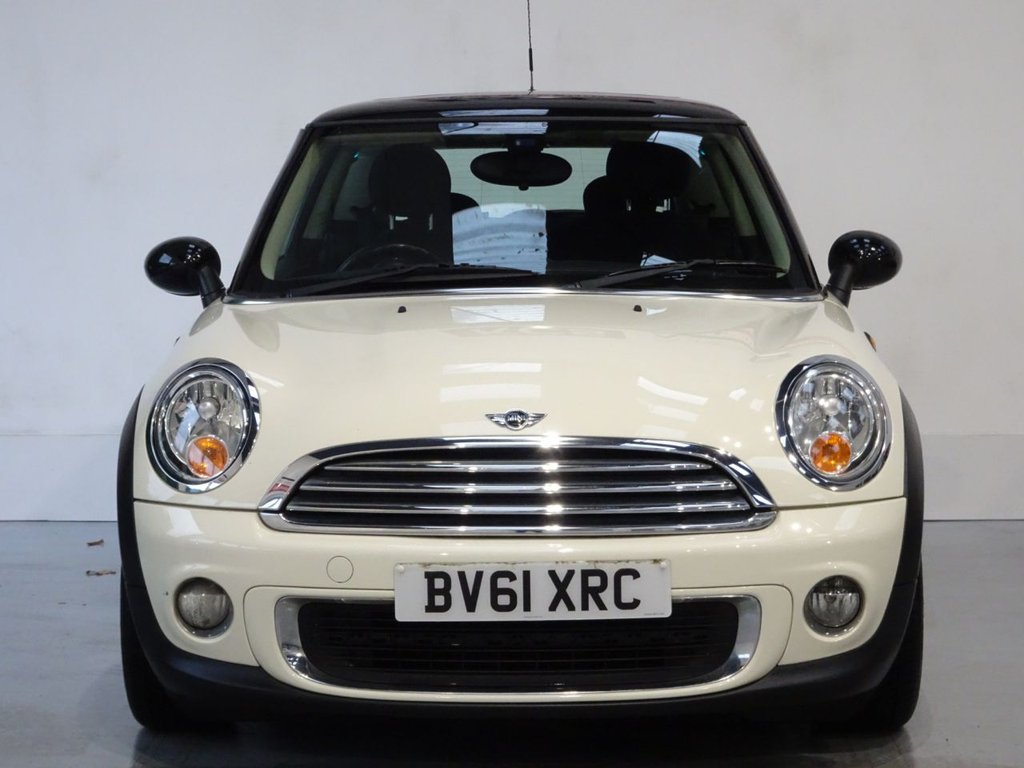 Used MINI Hatch 2011 for sale - 76868151: Photo 5