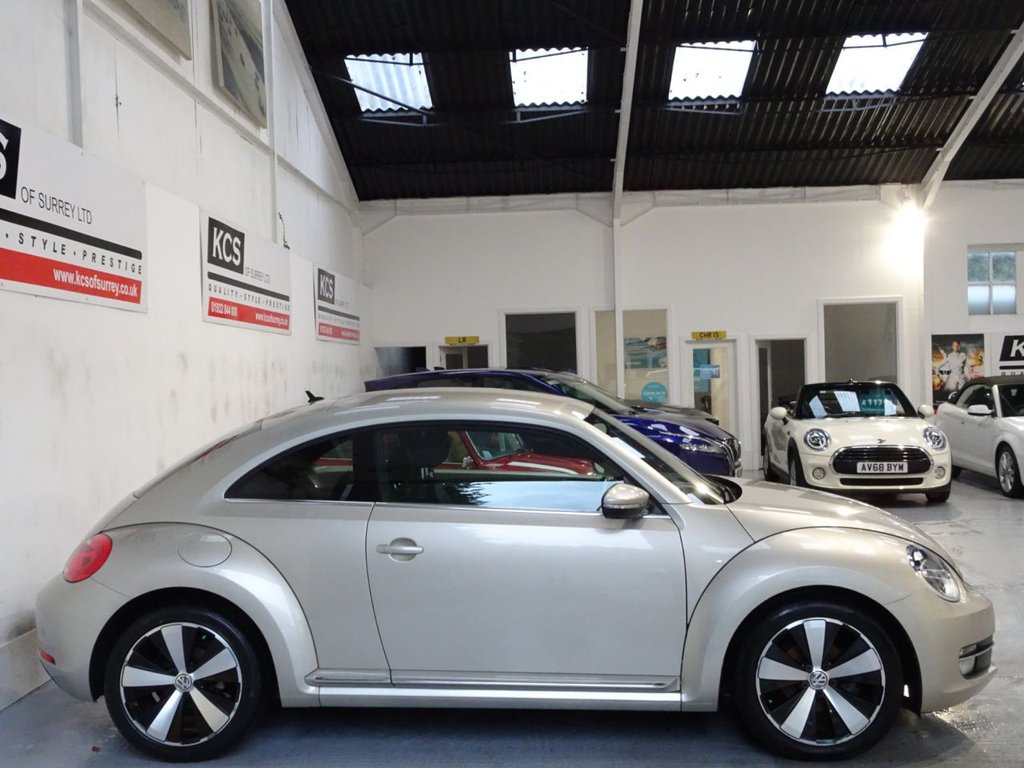 Used Volkswagen Beetle 2016 for sale - 77249809: Photo 15