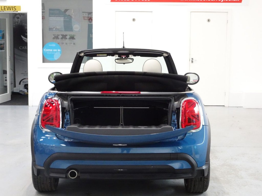 Used MINI Convertible 2022 for sale - 77642538: Photo 22