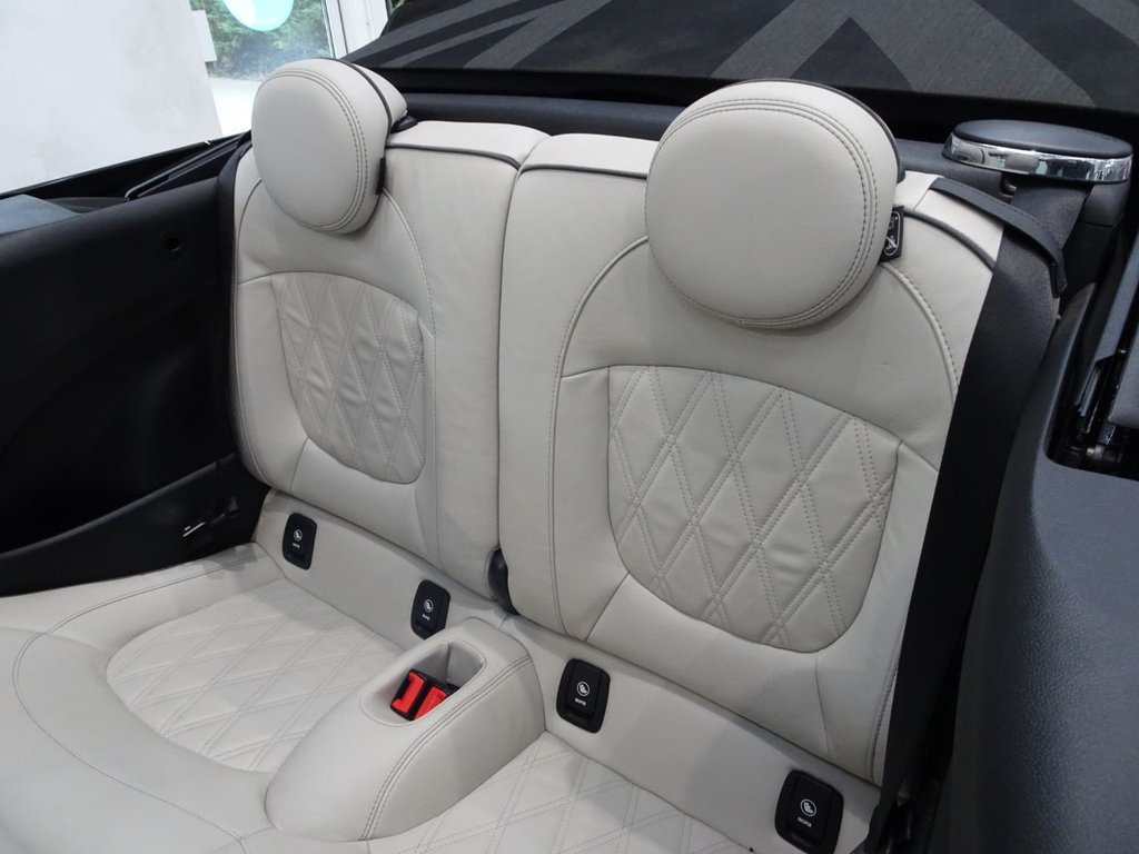 Used MINI Convertible 2022 for sale - 77642538: Photo 34