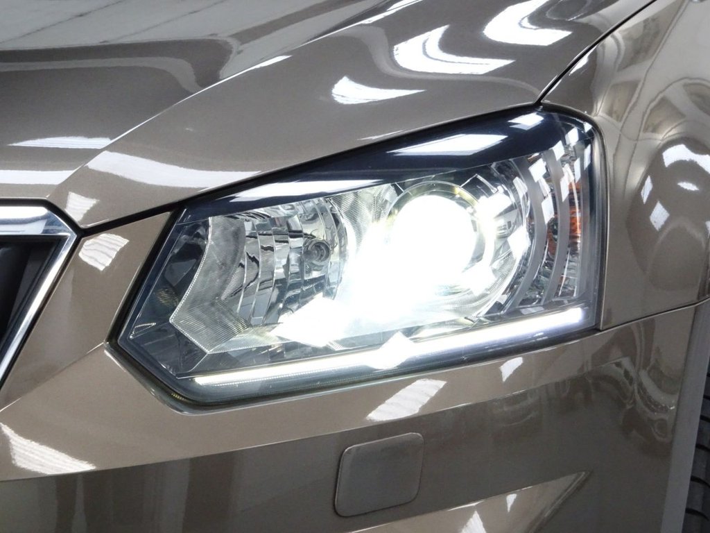 Used Skoda Yeti 2015 for sale - 77990838: Photo 33