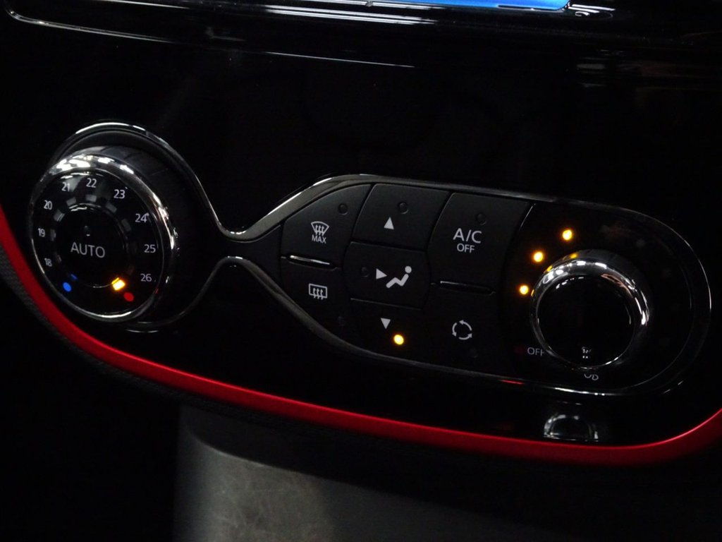 Used Renault Captur 2015 for sale - 76950145: Photo 17