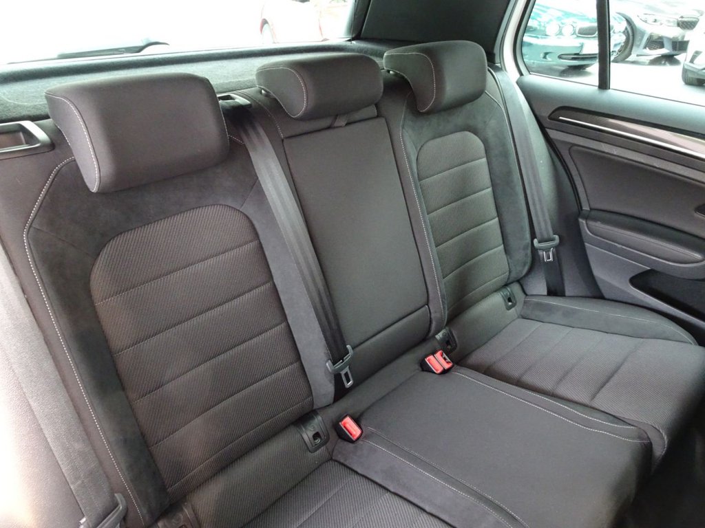 Used Volkswagen Golf 2018 for sale - 76509712: Photo 23