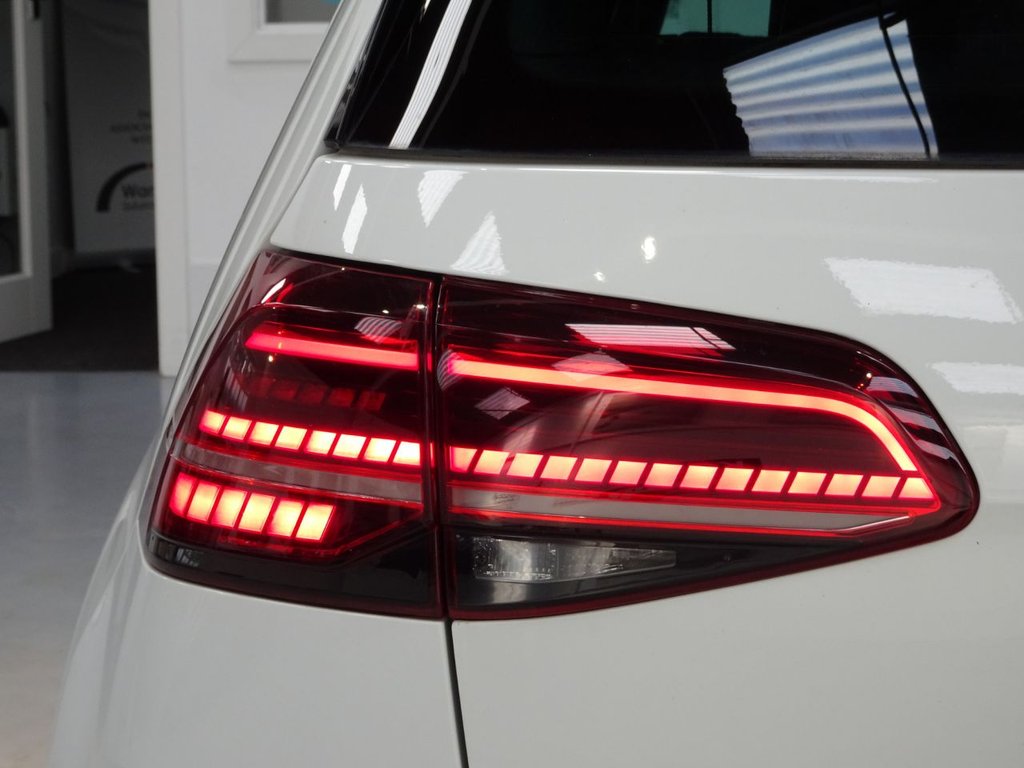 Used Volkswagen Golf 2018 for sale - 76509712: Photo 47