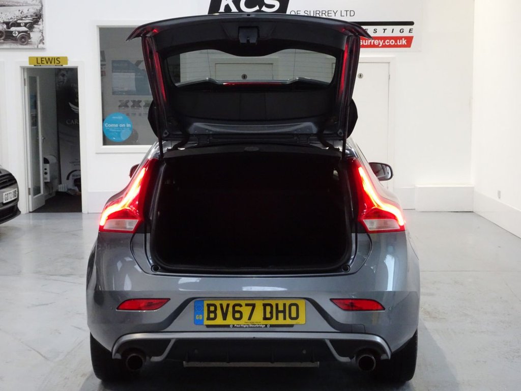 Used Volvo V40 2017 for sale - 77250034: Photo 20