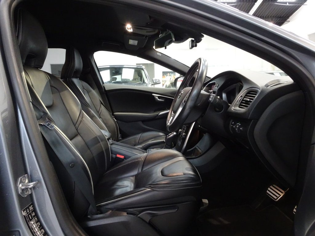 Used Volvo V40 2017 for sale - 77250034: Photo 30