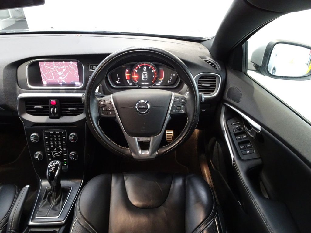 Used Volvo V40 2017 for sale - 77250034: Photo 6