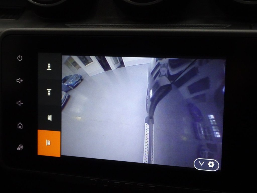 Used Dacia Duster 2023 for sale - 77990847: Photo 32