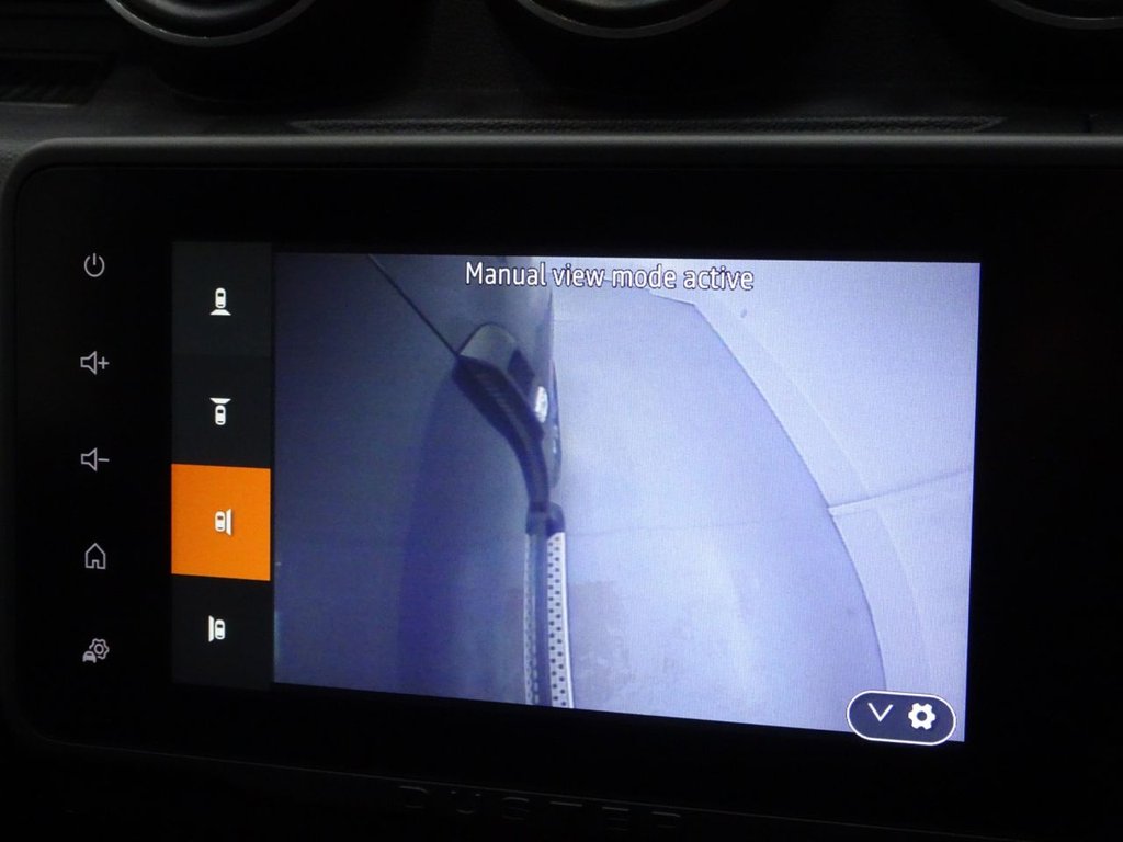 Used Dacia Duster 2023 for sale - 77990847: Photo 33