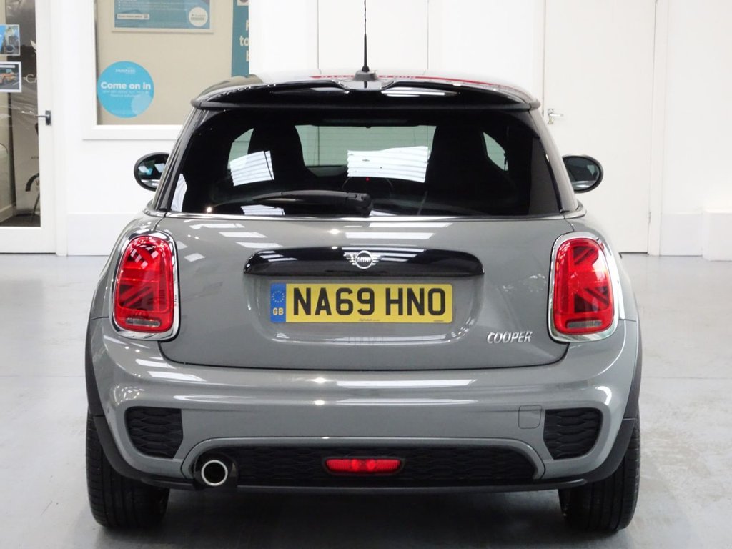 Used MINI Hatch 2019 for sale - 76685959: Photo 12
