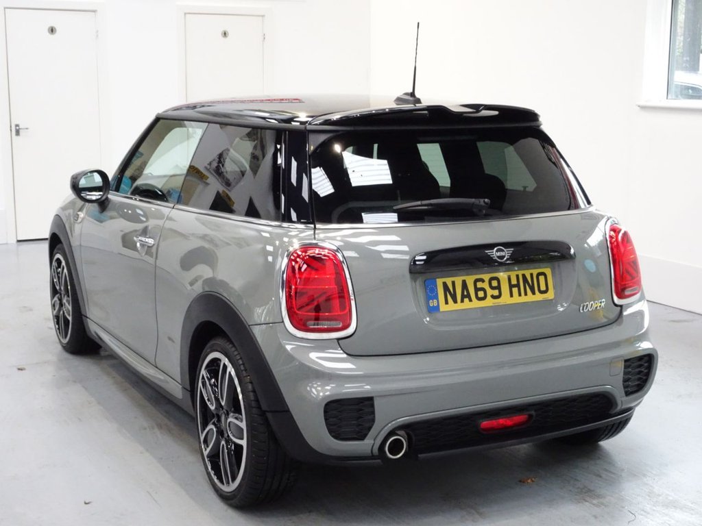 Used MINI Hatch 2019 for sale - 76685959: Photo 24