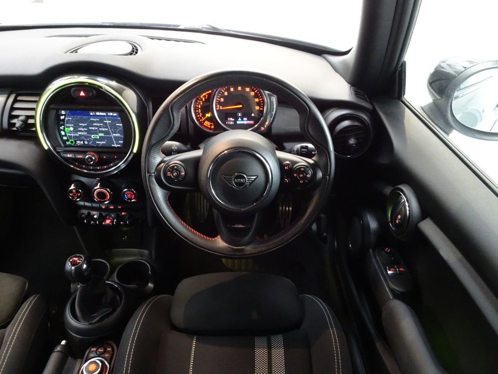 Used MINI Hatch 2019 for sale - 76685959: Photo 6