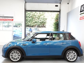 Used MINI Hatch 2021 for sale - 79409428: Photo