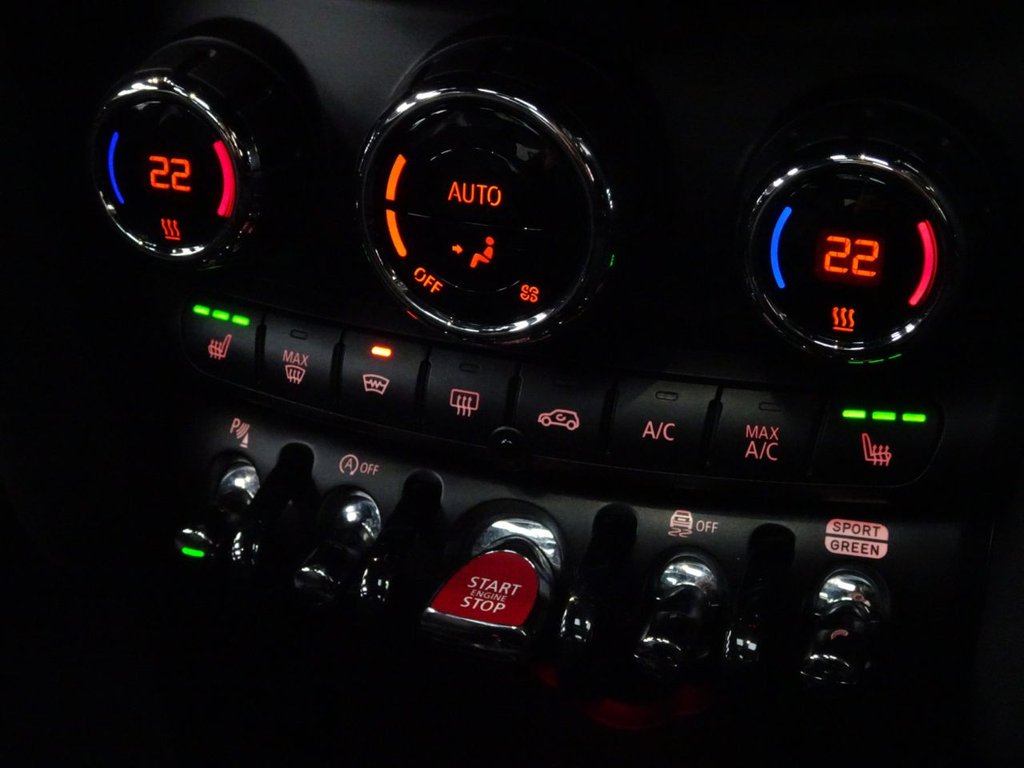 Used MINI Hatch 2018 for sale - 76867641: Photo 30