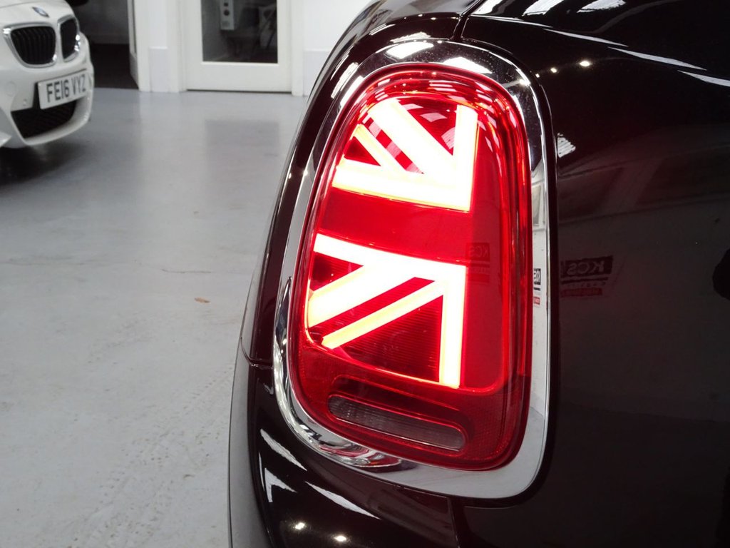 Used MINI Hatch 2018 for sale - 76867641: Photo 37