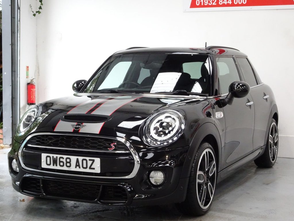 Used MINI Hatch 2018 for sale - 76867641: Photo 4