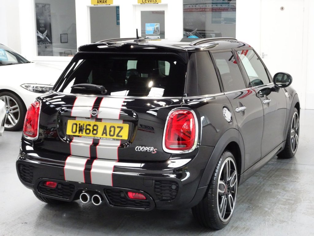 Used MINI Hatch 2018 for sale - 76867641: Photo 5