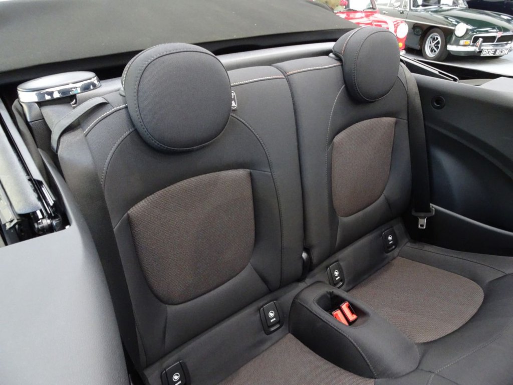 Used MINI Convertible 2020 for sale - 77499521: Photo 25
