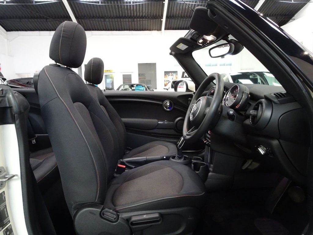 Used MINI Convertible 2020 for sale - 77499521: Photo 31