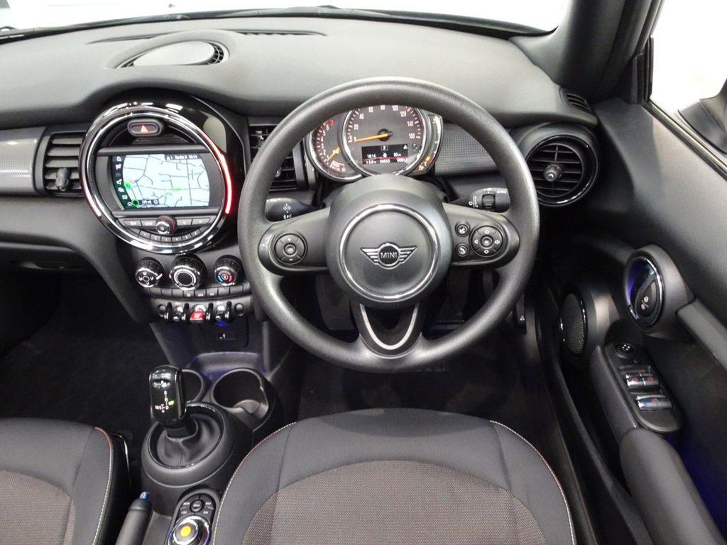 Used MINI Convertible 2020 for sale - 77499521: Photo 6