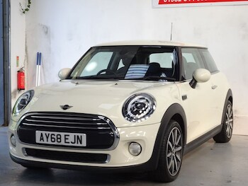Used MINI Hatch 2019 for sale - 77642530: Photo