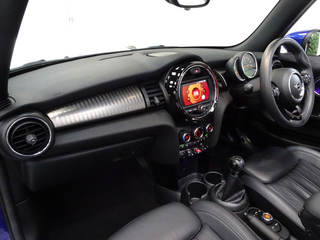 Used MINI Convertible 2020 for sale - 77499510: Photo 12