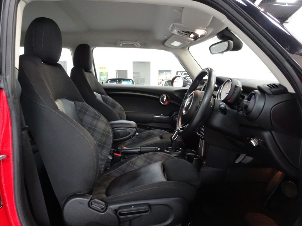 Used MINI Hatch 2018 for sale - 77621144: Photo 32