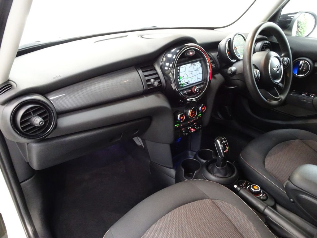 Used MINI Hatch 2019 for sale - 77806271: Photo 15