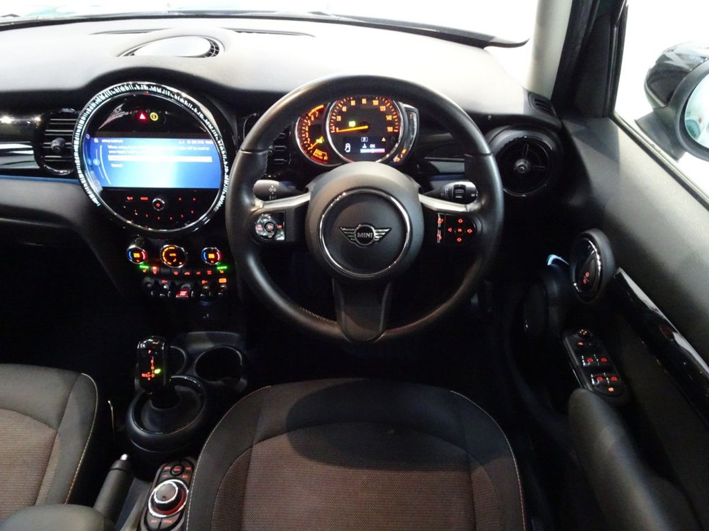 Used MINI Hatch 2023 for sale - 77110806: Photo 6