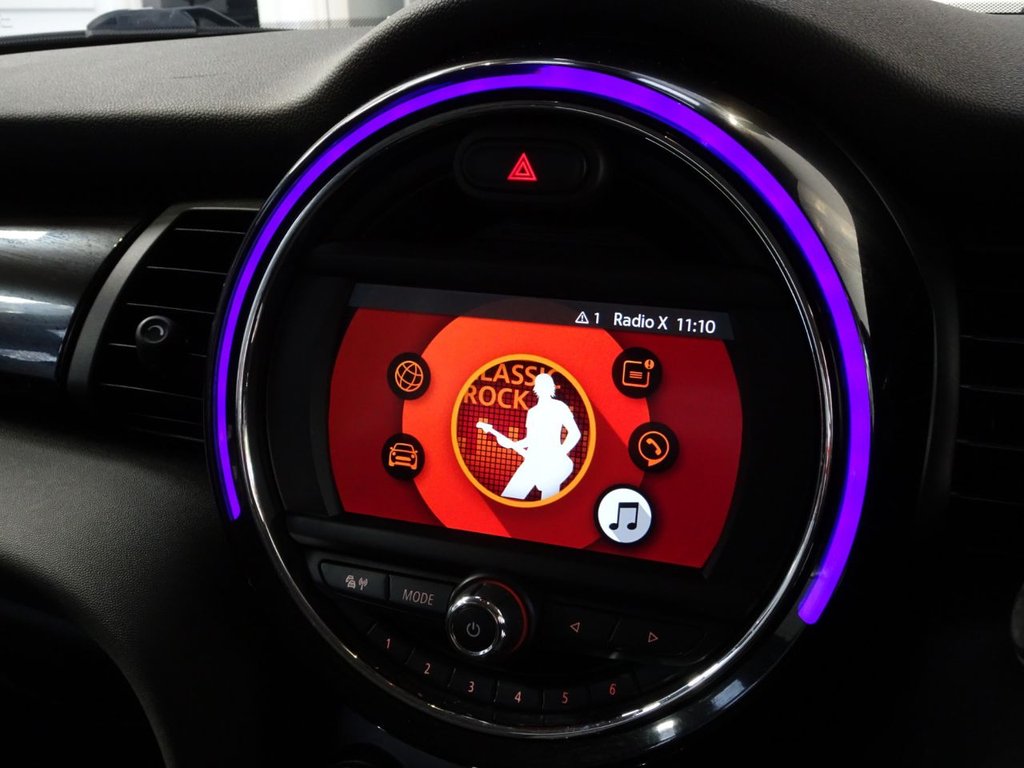 Used MINI Hatch 2018 for sale - 76509607: Photo 19