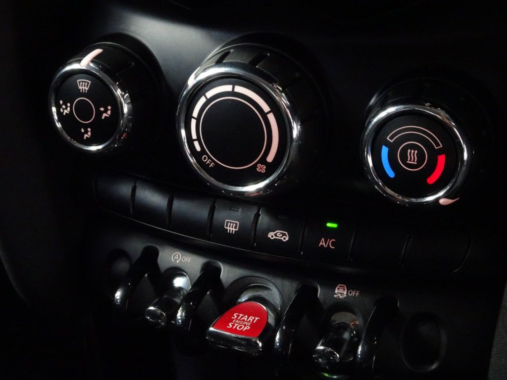 Used MINI Hatch 2018 for sale - 76509607: Photo 20