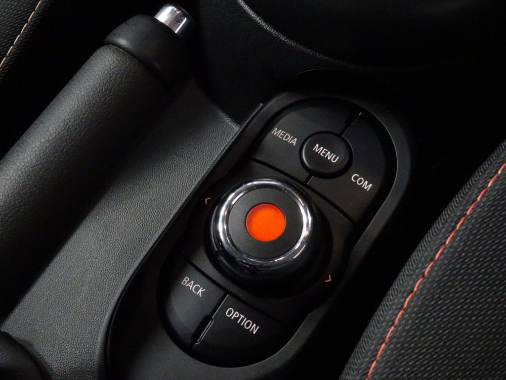 Used MINI Hatch 2018 for sale - 76509607: Photo 36