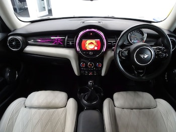 Used MINI Hatch 2020 for sale - 79550738: Photo