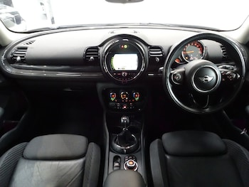 Used MINI Clubman 2017 for sale - 78487436: Photo