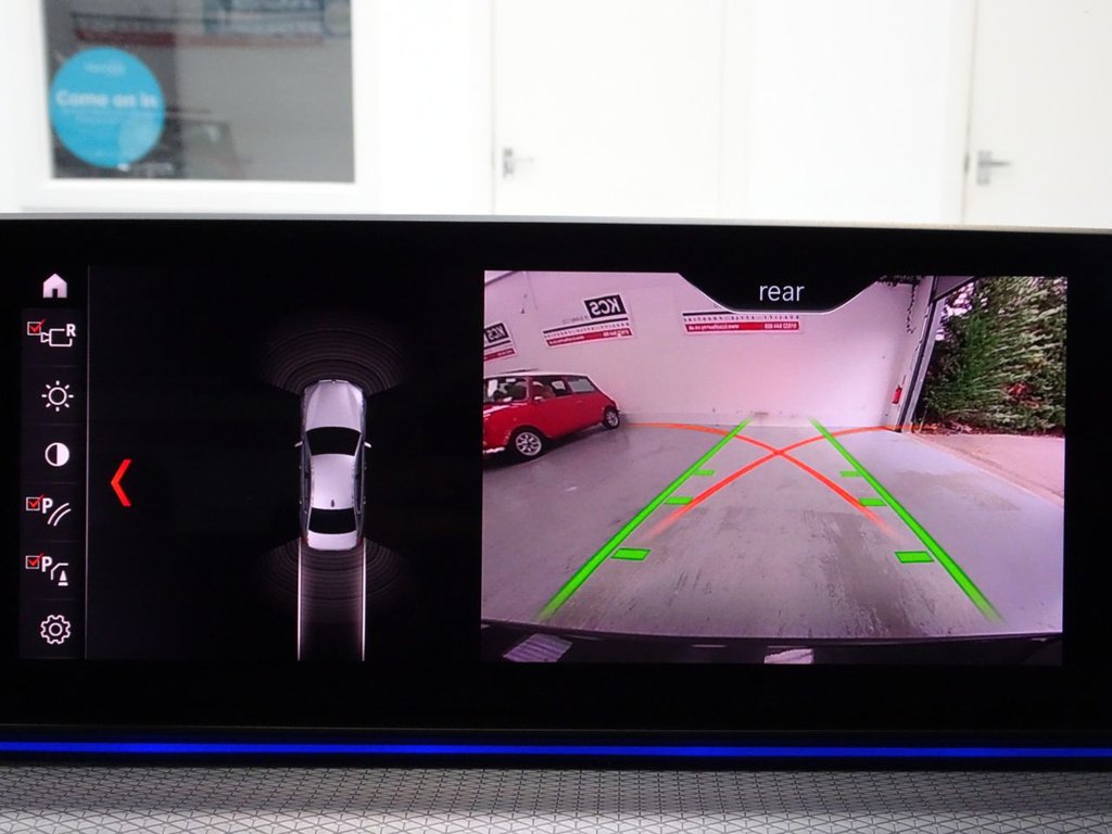 Used BMW 5 Series 2018 for sale - 76509729: Photo 16