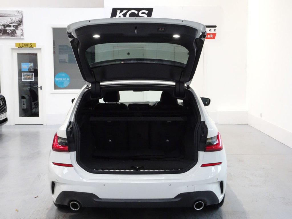 Used BMW 3 Series 2020 for sale - 76768048: Photo 11