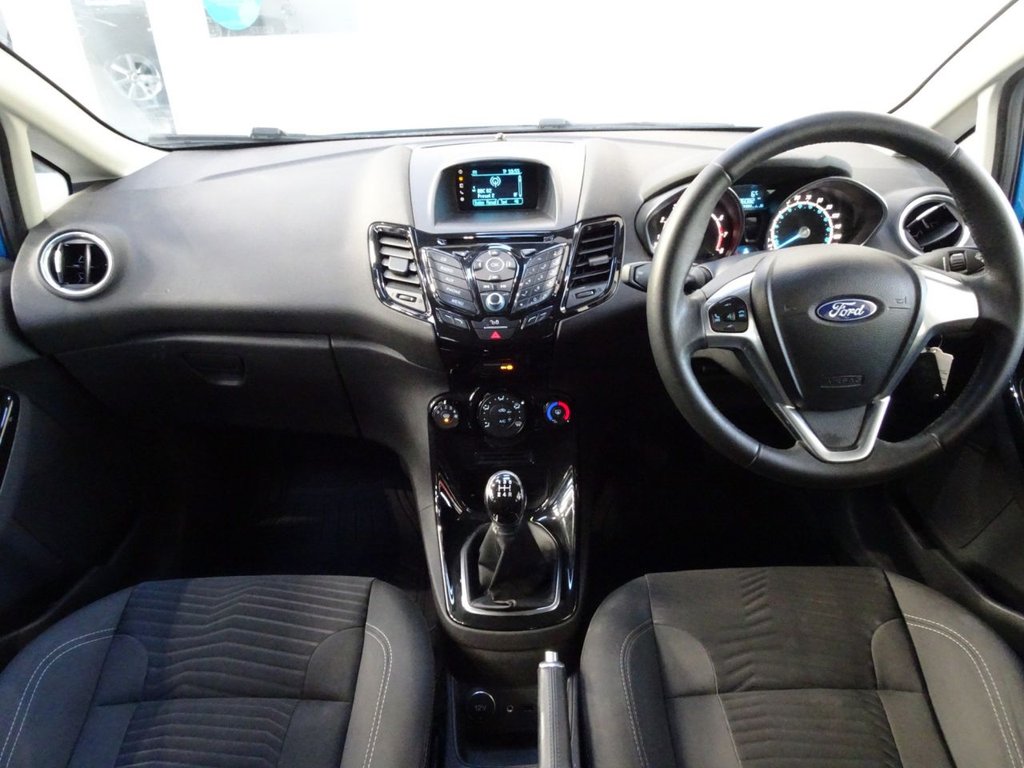 Used Ford Fiesta 2015 for sale - 76604579: Photo 2