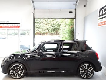 Used MINI Hatch 2024 for sale - 79334275: Photo