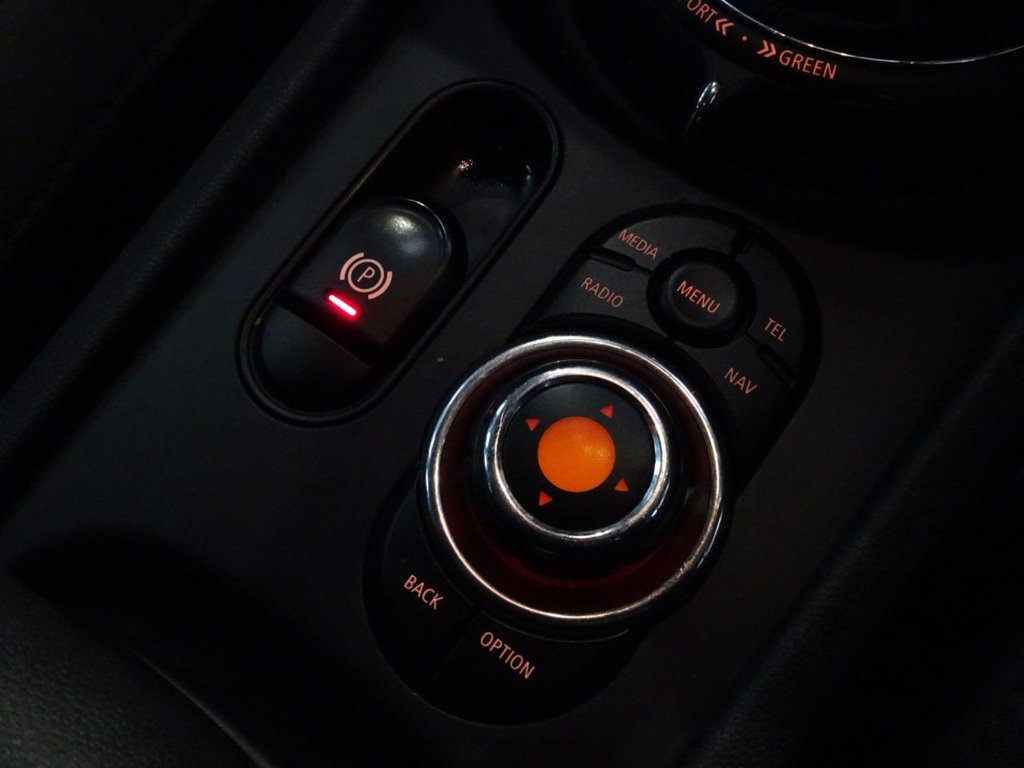 Used MINI Clubman 2016 for sale - 77110859: Photo 32