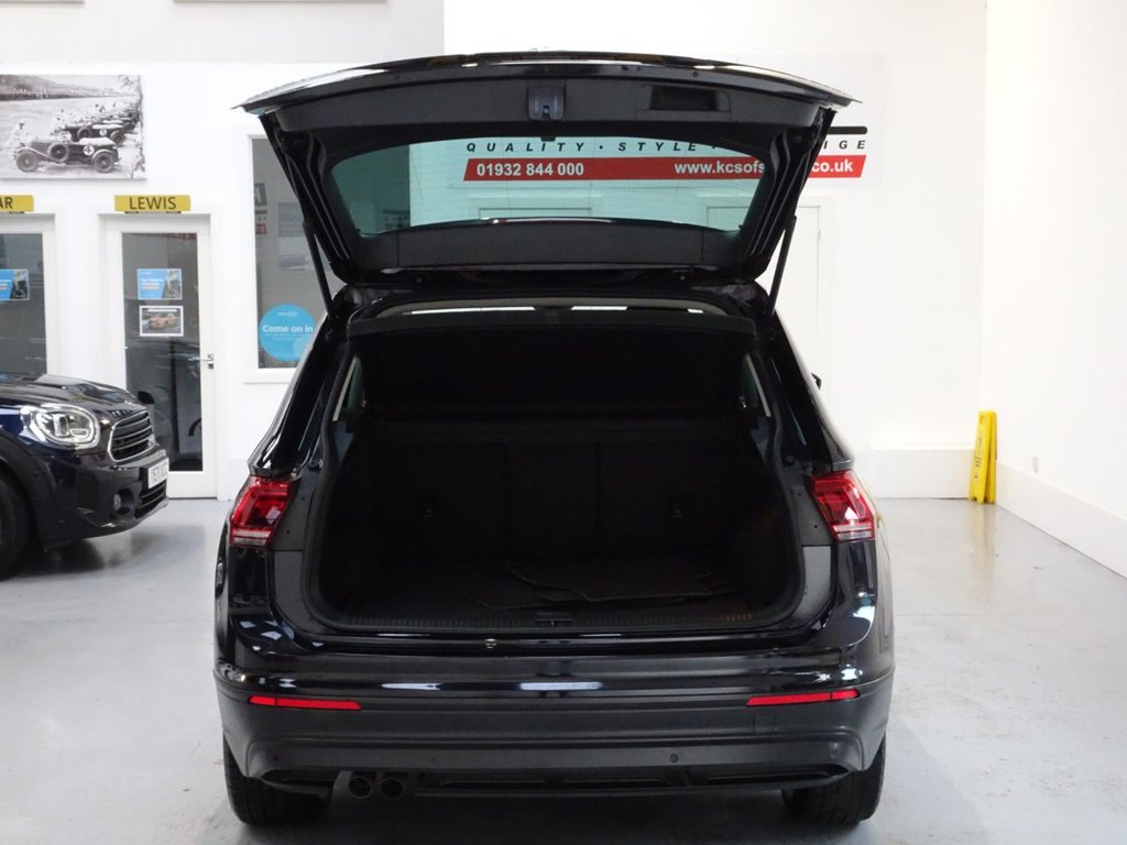 Used Volkswagen Tiguan 2017 for sale - 76509421: Photo 30