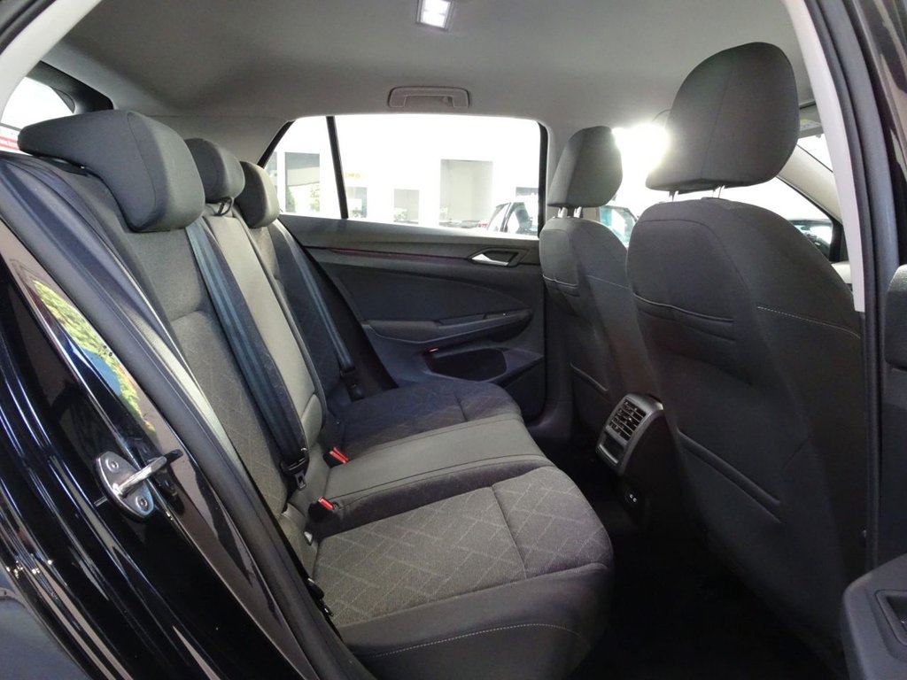 Used Volkswagen Golf 2021 for sale - 76768465: Photo 32