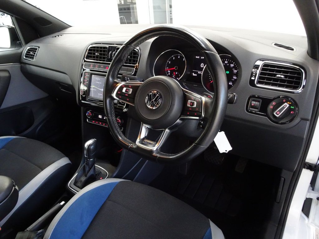 Used Volkswagen Polo 2016 for sale - 76509414: Photo 15