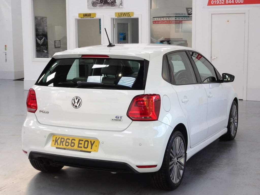 Used Volkswagen Polo 2016 for sale - 76509414: Photo 6