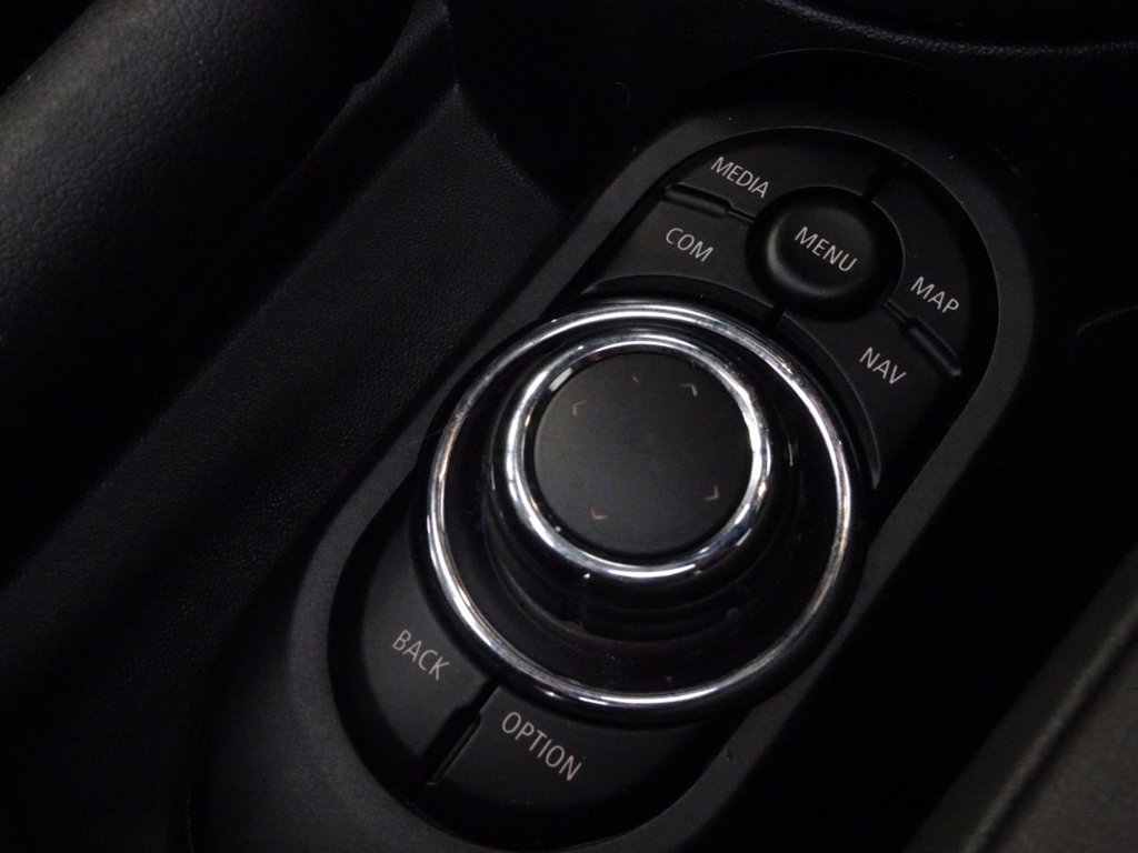 Used MINI Convertible 2024 for sale - 77571434: Photo 26