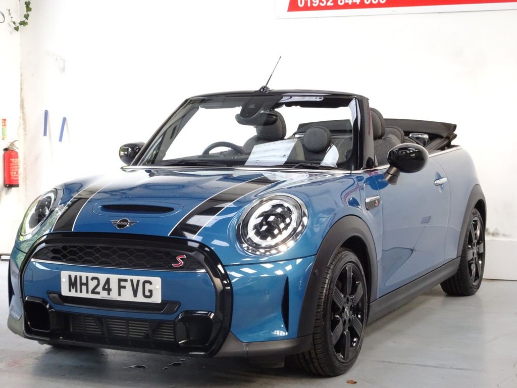 Used MINI Convertible 2024 for sale - 77571434: Photo 9