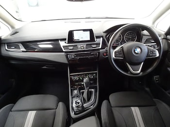 Used BMW 2 Series 2017 for sale - 76509666: Photo