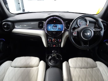 Used MINI Hatch 2022 for sale - 79550729: Photo