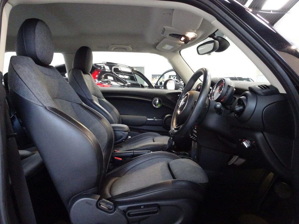 Used MINI Hatch 2018 for sale - 76509683: Photo 11